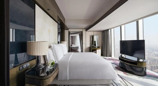 Двухместный люкс Deluxe с видом на реку Four Seasons Hotel Guangzhou