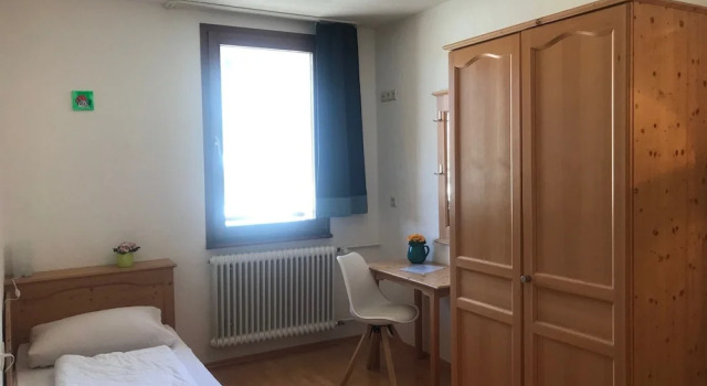 Кровать в общем номере (мужской номер) Sporthostel Rössle