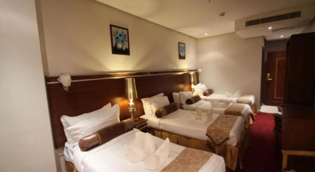 Четырёхместный номер Standard Zamazem Swiss Hotel