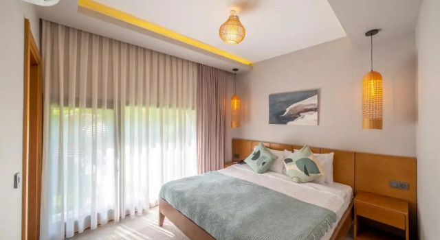 Трёхместный номер Deluxe Moyo Beach Hotel