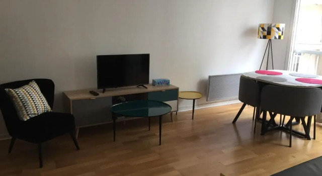 Студия Petit Studio Sympa En Centre Ville