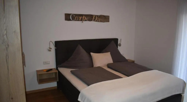 Апартаменты Gästehaus Lehr