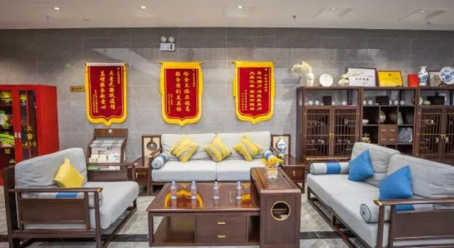 Tongyue Hotel, Rezerwuj Hotel Yichun Heilongjiang