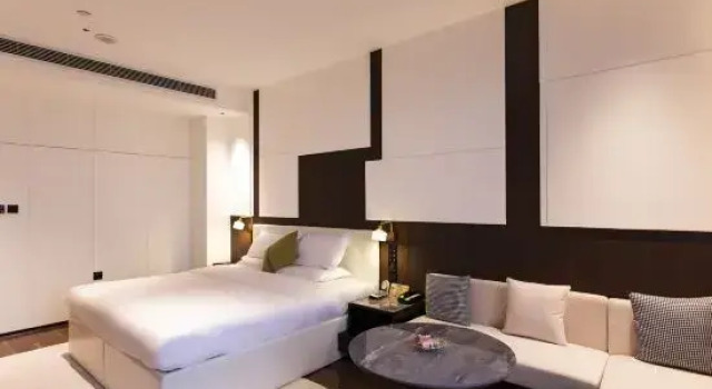 Люкс Executive S International Hotel