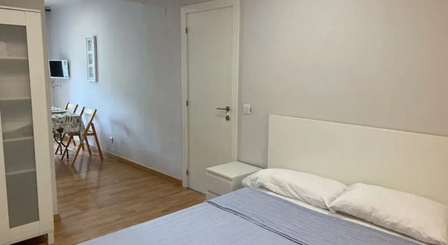 Estudis Laura, Забронировать Отель Отели Кастель-Пладжа-де-Аро 3 звезды, 3*