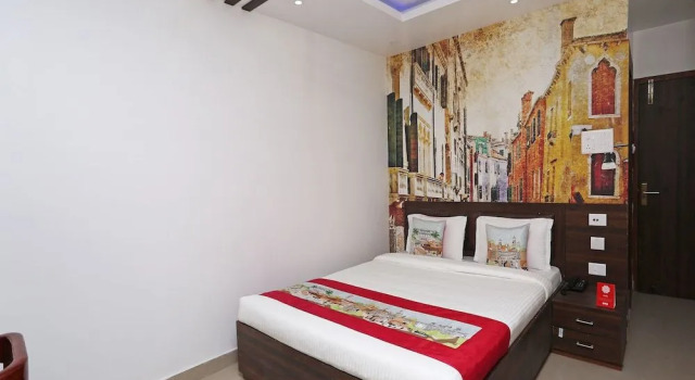 OYO 10734 Hotel NE Residency