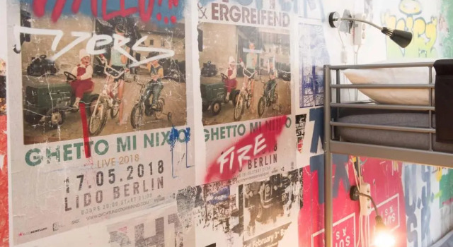 Кровать в общем номере c 1 комнатой Kiez Hostel Berlin