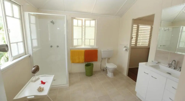 Коттедж с 2 комнатами Daggoombah Holiday Home Magnetic Island
