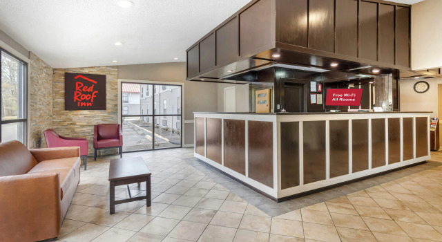 Red Roof Inn & Suites Newport News, Prenota Hotel Newport News 
