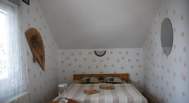 Burevestnik Rowing club, Buchen Sie Hotel Kiew Kyiv Region
