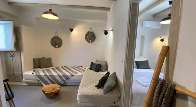 Апартаменты Ampelos Suites