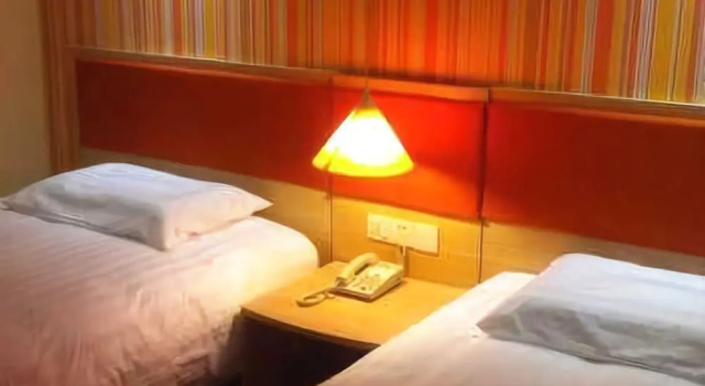 Home Inn, Boek Hotel Linfen Shanxi