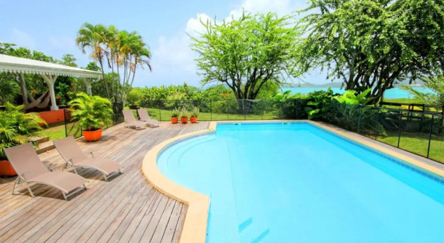 Вилла Villa avec piscine et vue mer (MQRO08)