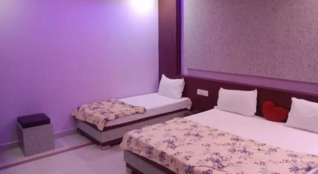 Четырёхместный номер Deluxe Hotel Ma Parvati Residency