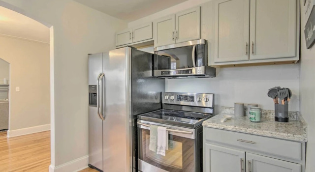 Коттедж с 2 комнатами 'the Rosewood House' 3 Mi to Downtown Columbia!