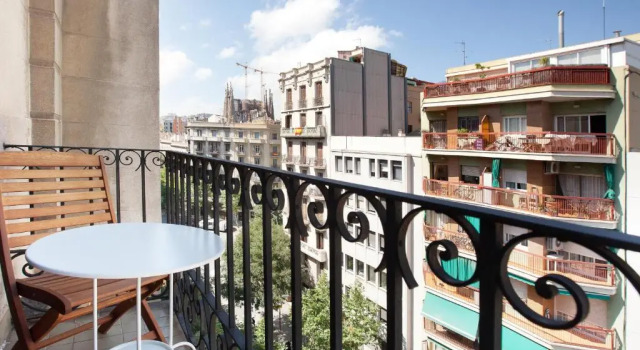 Апартаменты EasySleep Eixample