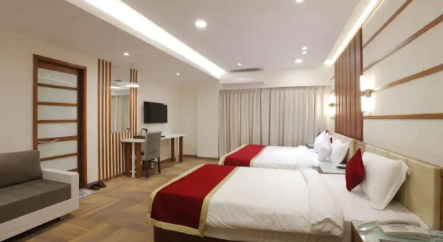 Люкс Superior HOTEL THE LOTUS PARK