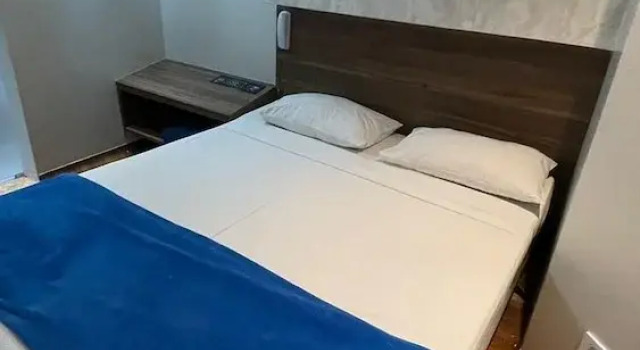 Living Hotel Flex Inn, Забронировать Отель Отели и гостиницы Vila Guilherme, Отель