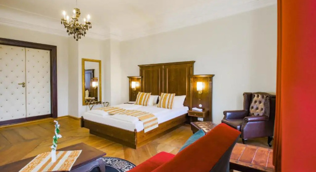 Трёхместный номер Standard Schlosshotel Fürstlich Drehna