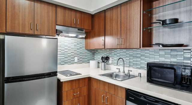 Четырёхместный люкс c 1 комнатой Springhill Suites by Marriott Anaheim Maingate