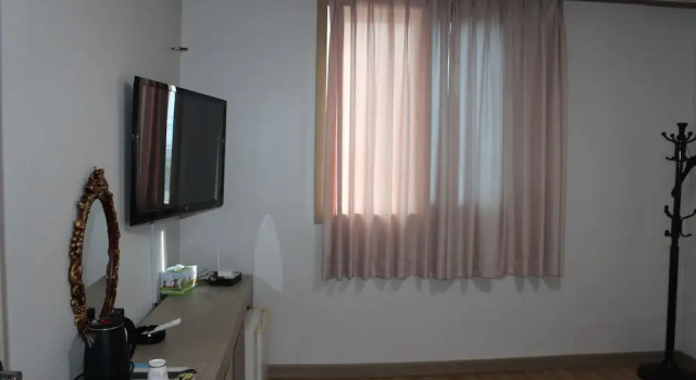 Gipoong Hotel, Забронировать Отель Отели Согвипхо с парковкой, Парковка