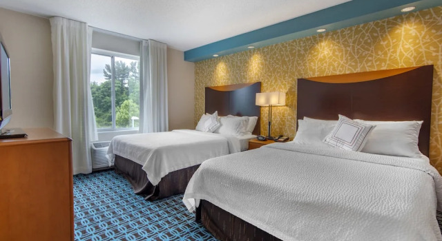 Четырёхместная студия Fairfield Inn & Suites Hooksett