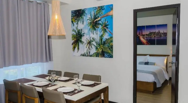 Номер Standard CSuites at 8 Newtown Residences