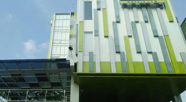 MaxOneHotels.com @ Kramat