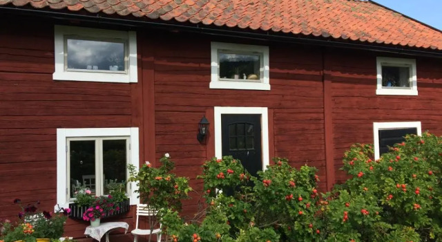 Bjärkeryd Södergård Bed & Stable, Book Hotel  