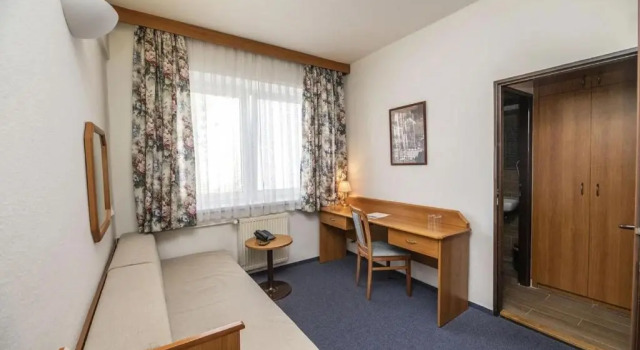 Suite Hotel Astra