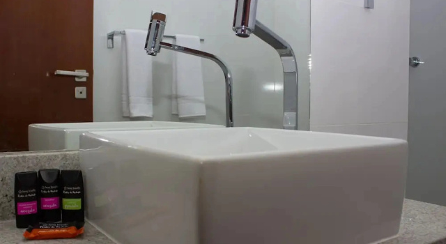 Четырёхместный номер Standard с балконом Apart-Hotel Bella Vida Suítes e Apartamentos