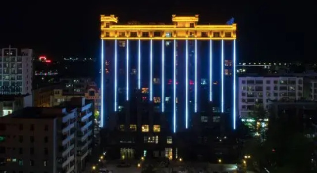 Hotel Luckyever (Ledong County Government Hotel), Book Hotel Hotels in Hainan with a Pool, Swimming Pool