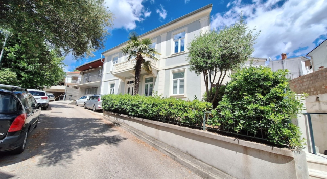 Apartments Blue, Забронировать Апартаменты/квартира Отели Приморско-Горанской жупания с парковкой, Парковка
