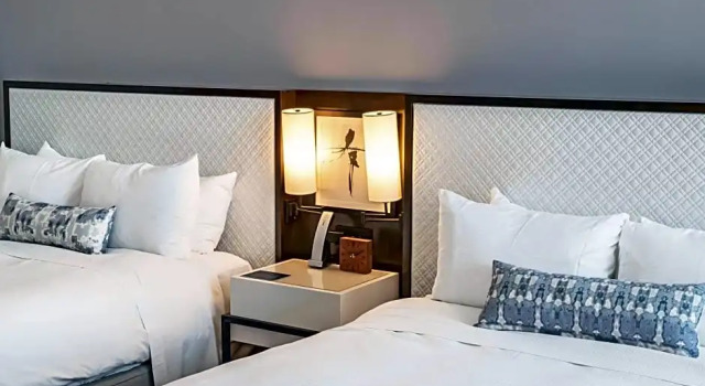 Полулюкс Fairmont El San Juan Hotel