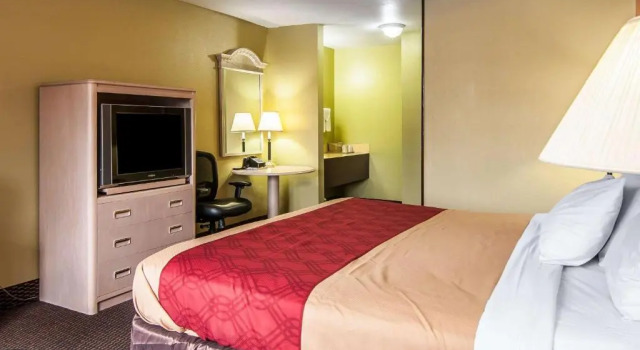Номер Standard Rodeway Inn Willamette River