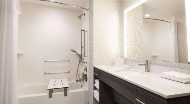 Двухместная студия Home2 Suites By Hilton Santa Rosa Beach
