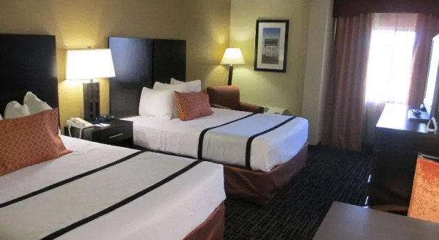 Четырёхместный семейный номер Standard Best Western Plus North Platte Inn & Suites