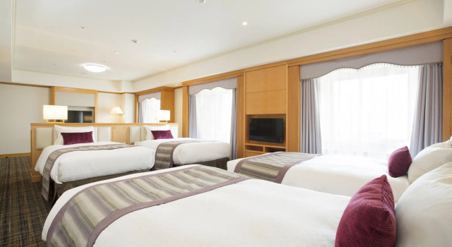 Трёхместный номер Business Class Hotel Nikko Kansai Airport - 3 mins walk to the airport