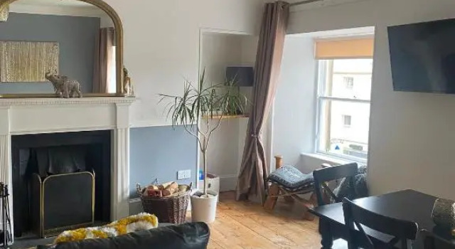 Central 3 bed flat, Forres, Prenota Hotel Hotel e alloggi a Forres, Hotel
