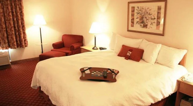 Hampton Inn St. Louis Sunset Hills