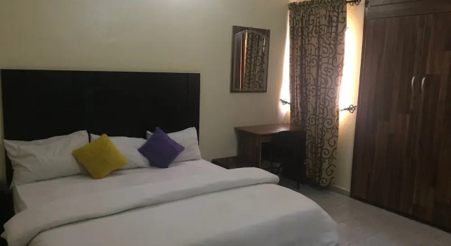 Номер Executive City Travels Inn