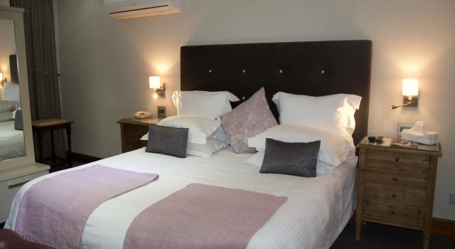 Lemoenkloof Boutique Hotel