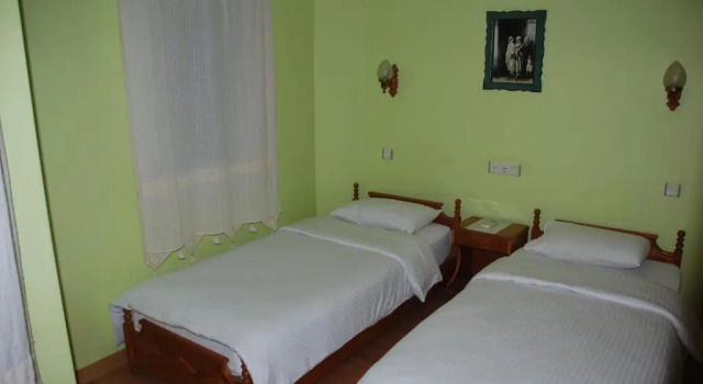 Двухместный номер Standard с балконом Nazar Hotel