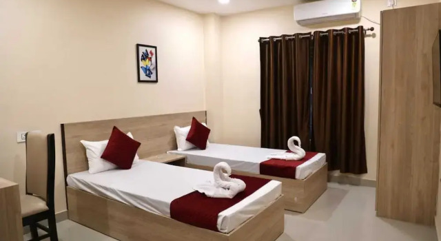 Номер Deluxe Regal Guest House by ROH
