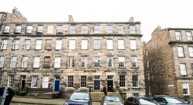 Georgian New Town 2-Double Bed