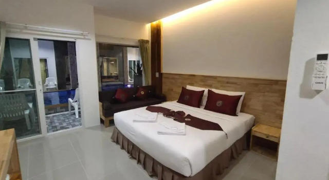 Номер Standard с видом на бассейн Yuwadee Resort