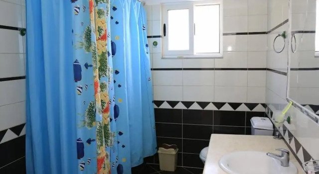 Standard Doppel Zimmer Qeparo Napolon Complex