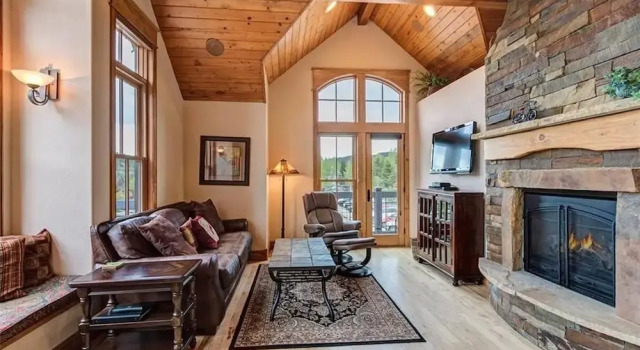 Апартаменты Majestic Mountain Views Breckenridge Hot Tub