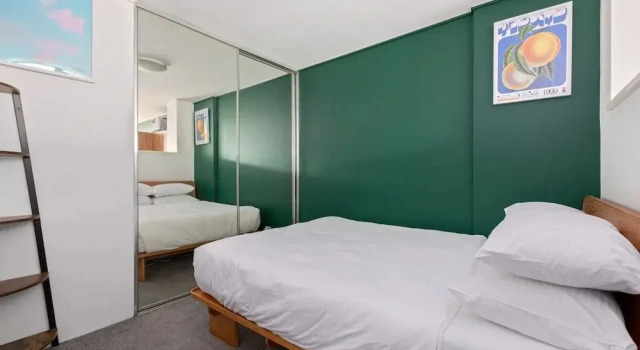 Chic Inner-city 1 Bedroom With Balcony, Забронировать Апартаменты/квартира Сидней Sydney Region, рядом с Кенсингтон-стрит