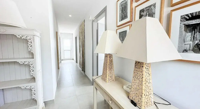 Modern VIP Villa 100 Privacy Stunning Views, Prenota Villa Hotel a Peloponneso con parcheggio, Parcheggio